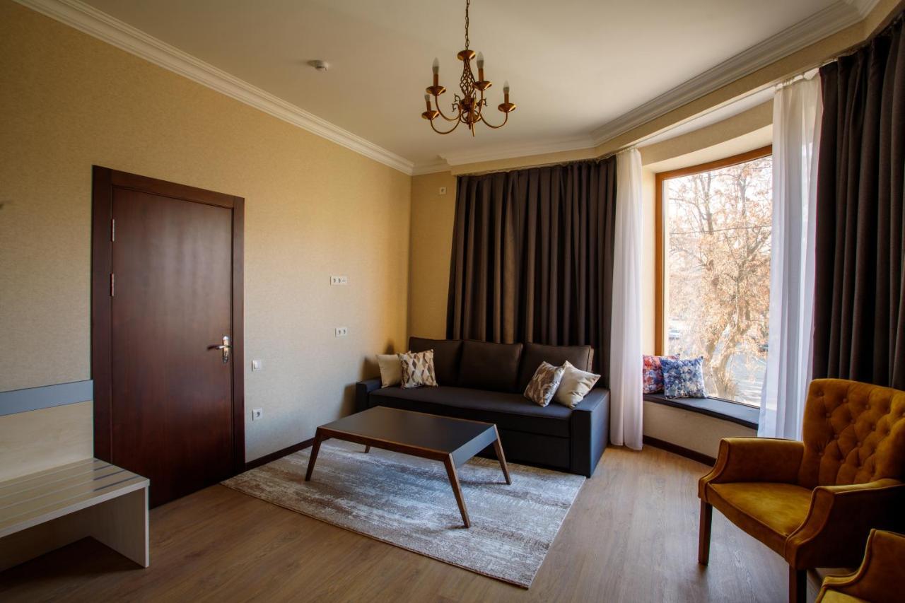 Navruz Hotel Tasjkent Eksteriør billede