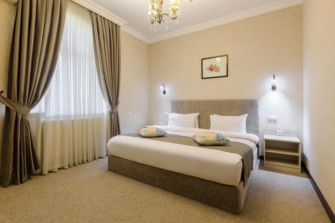 Navruz Hotel Tasjkent Eksteriør billede