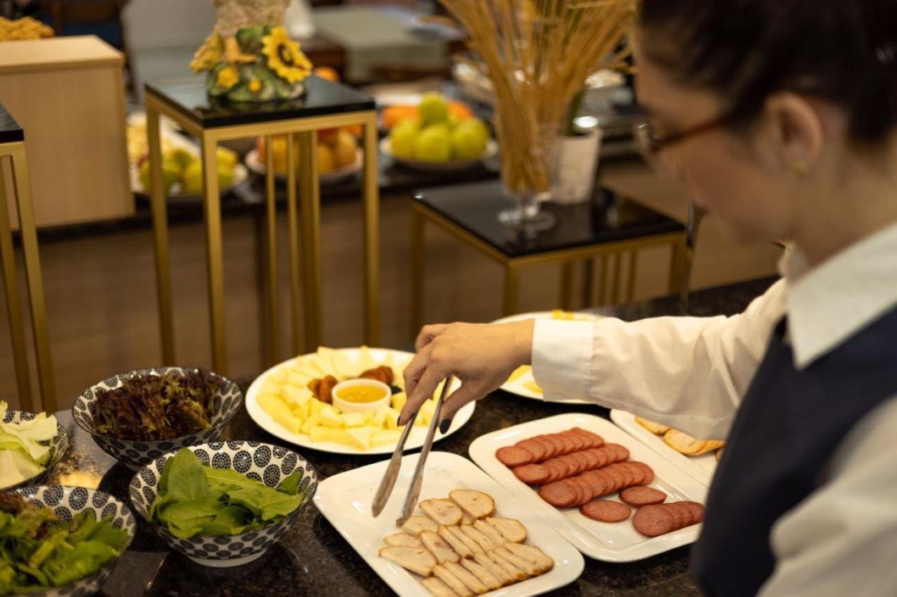 Navruz Hotel Tasjkent Eksteriør billede